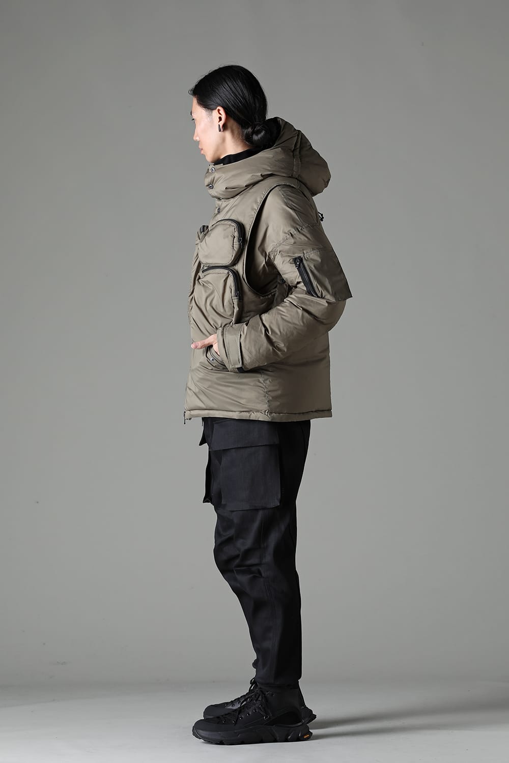 ダウンジャケット カーキ