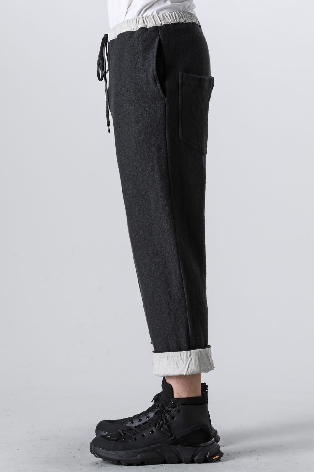 Fulling Wide Cropped Trousers Gray