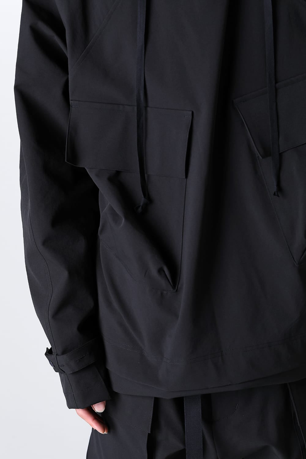 Water Repellency Anorak Black