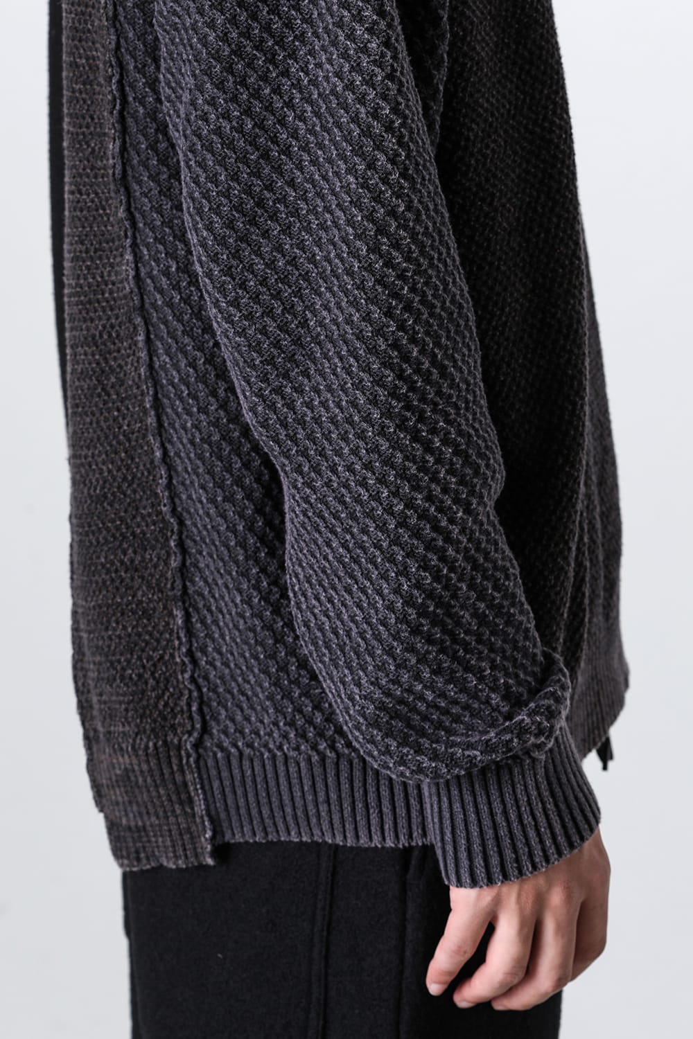 Fading Fragment Sweater Dark Gray