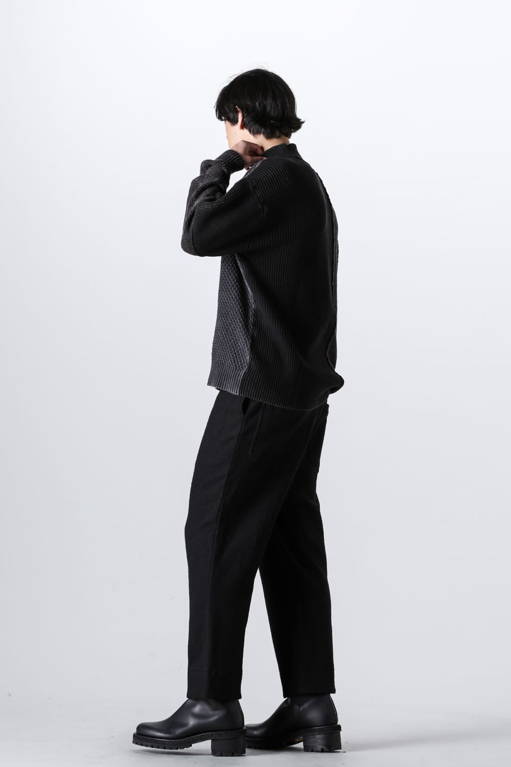 Fading Fragment Sweater Dark Gray