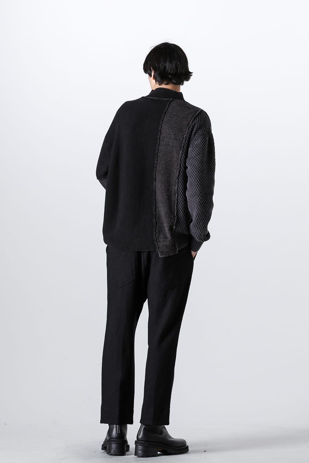 Fading Fragment Sweater Dark Gray