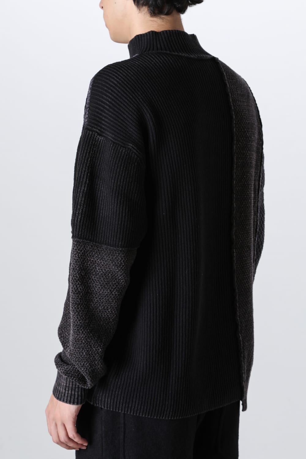 Fading Fragment Sweater Dark Gray