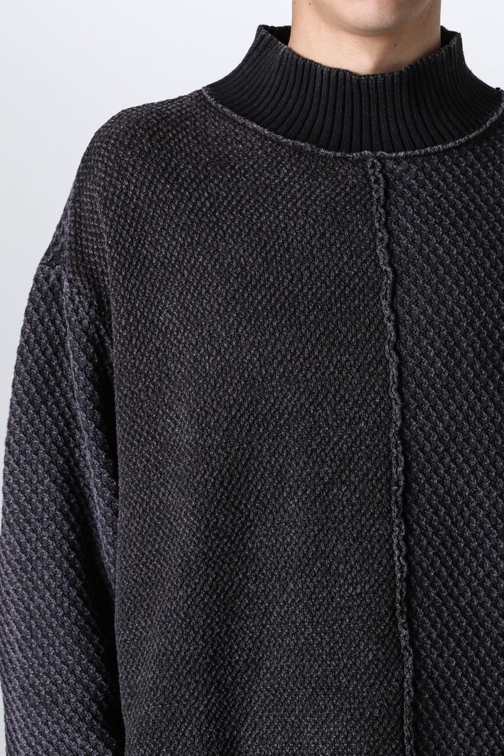 Fading Fragment Sweater Dark Gray
