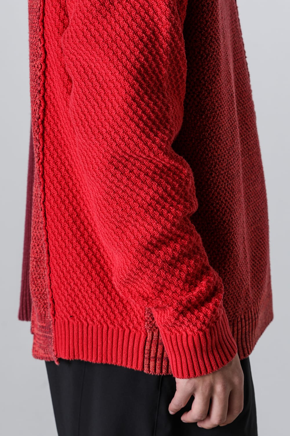 Fading Fragment Sweater Red