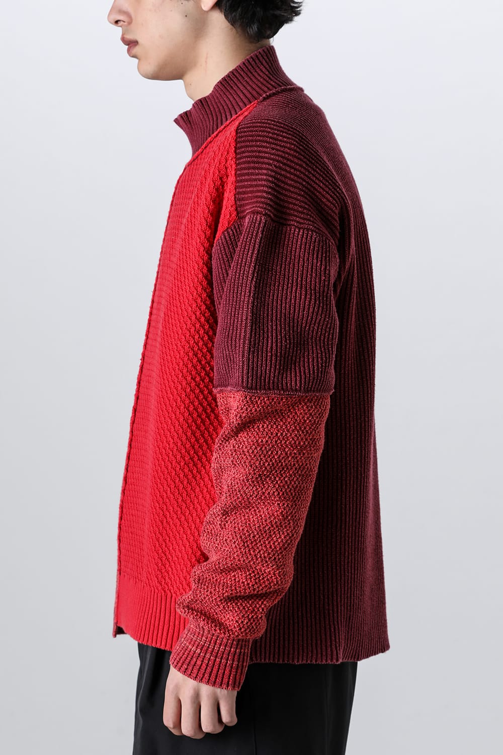 Fading Fragment Sweater Red