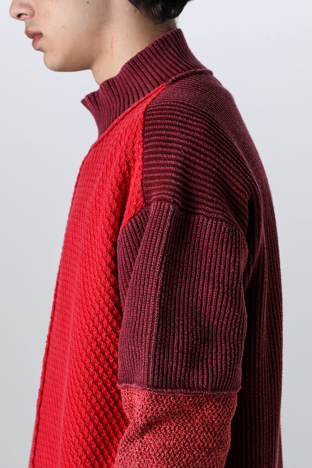 Fading Fragment Sweater Red