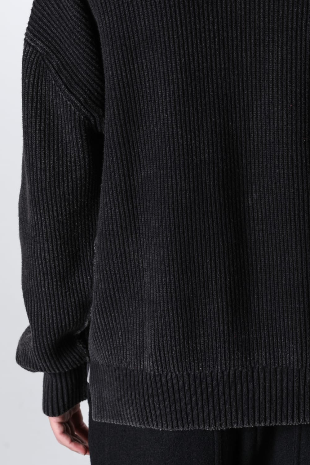 Fading Fragment Cardigan Dark Gray