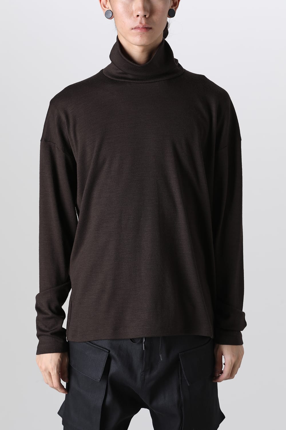 Wool Jersey Turtle-Neck T-Shirt Brown