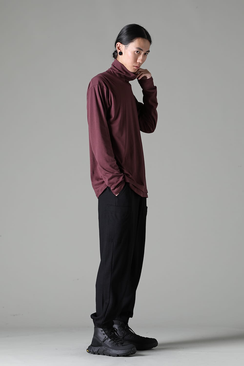 Cotton/Cashmere Turtle-Neck Long Sleeve T Wine