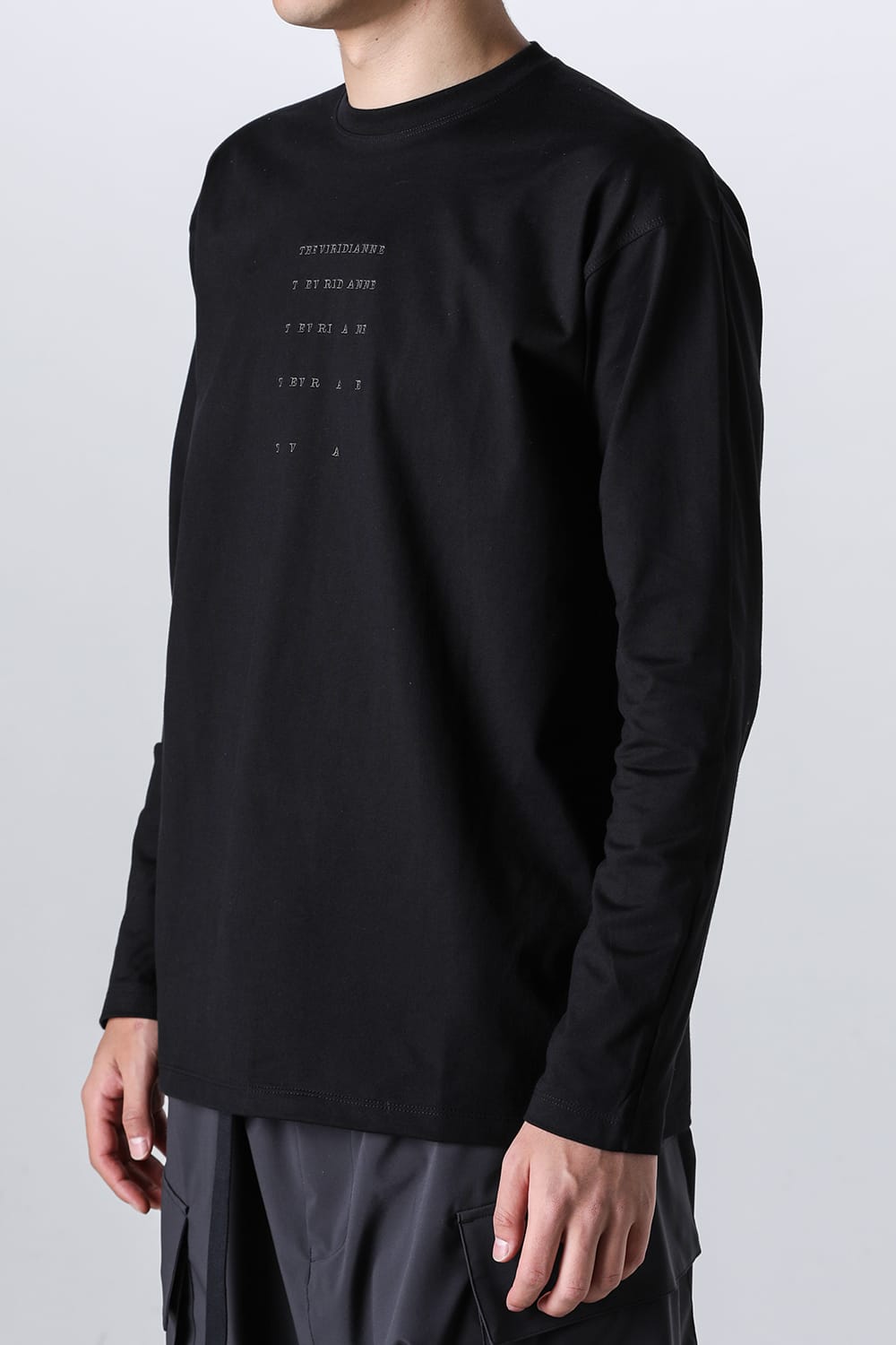 Embroidered L/S T-shirt Black