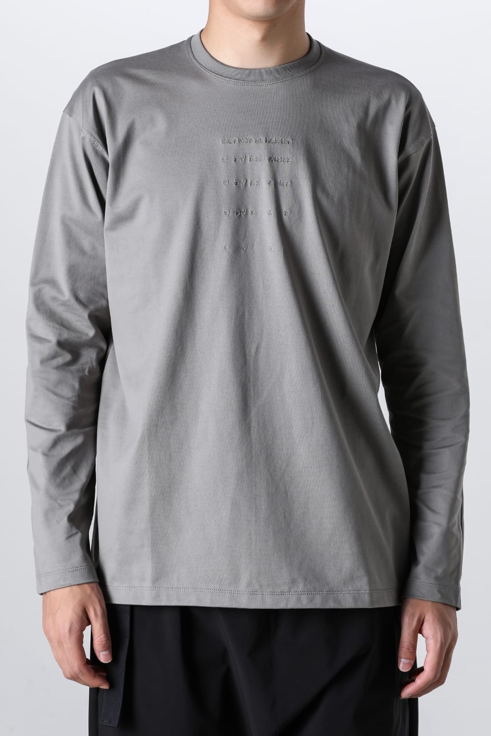 Embroidered L/S T-shirt Gray