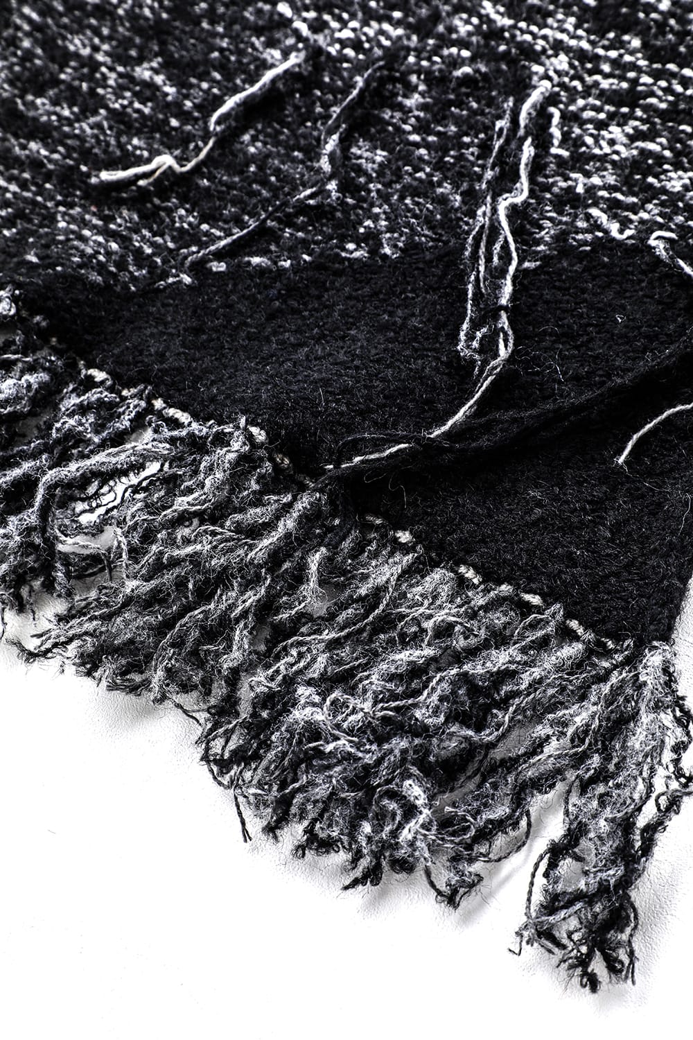 Grunge Muffler Black