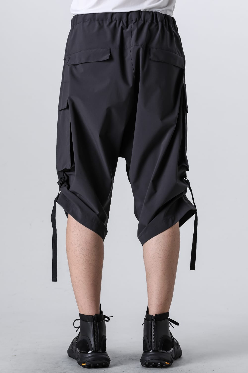 Water-Repellent Short Pants Dark Gray