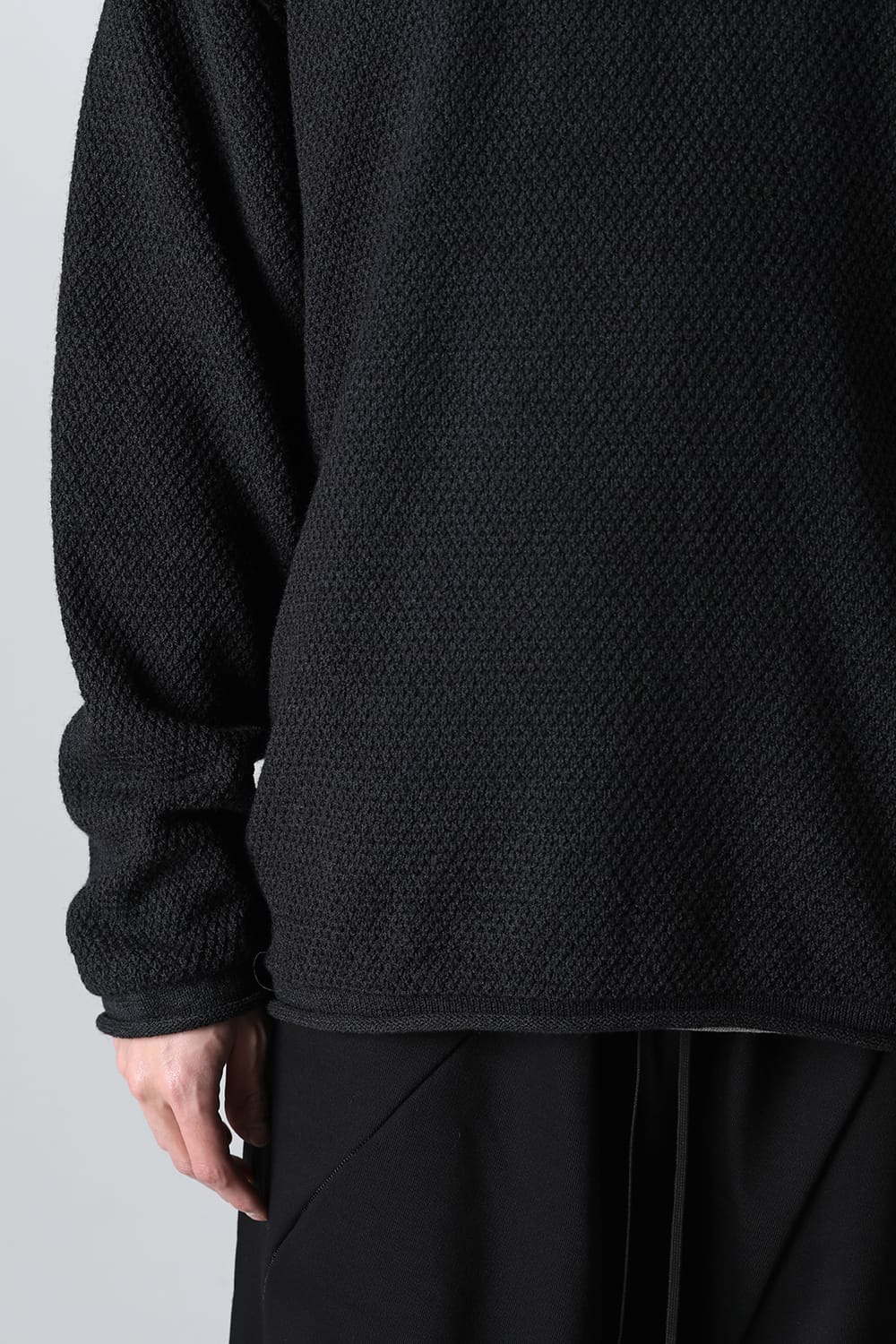 7G Pullover Sweater Black