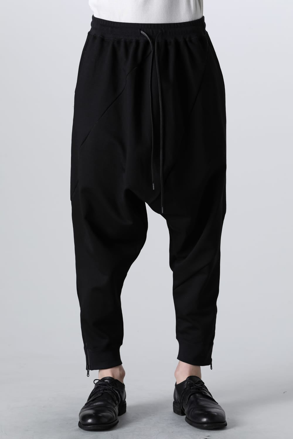 Sweat Drop-Crotch Pants  Black