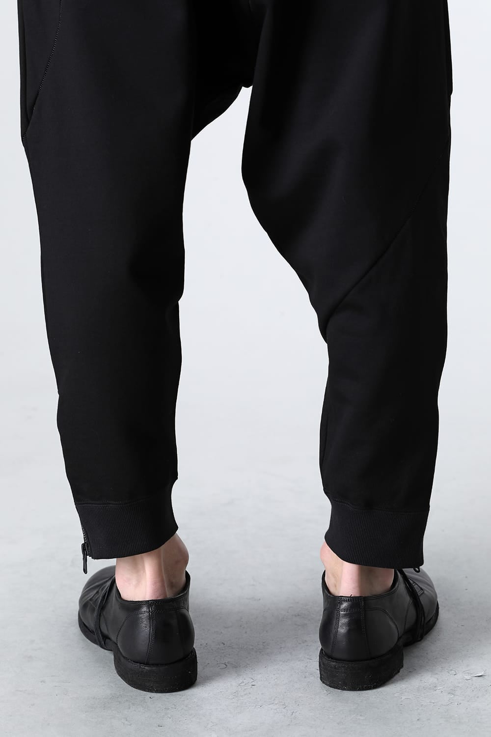 Sweat Drop-Crotch Pants  Black