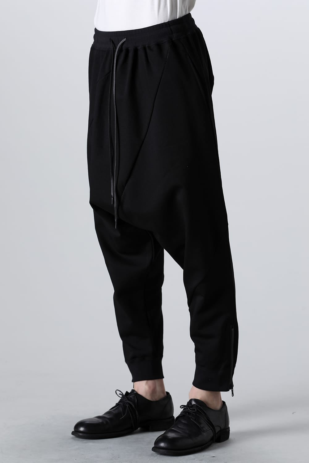 Sweat Drop-Crotch Pants  Black