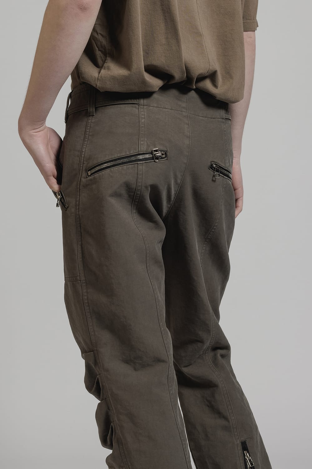 Product Dyed Knee Gathering Pants