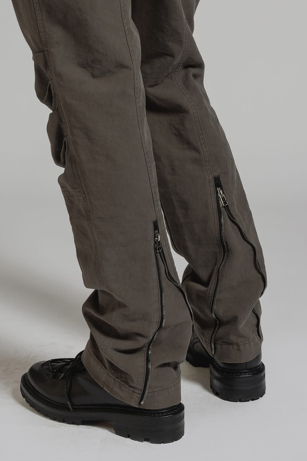 Product Dyed Knee Gathering Pants