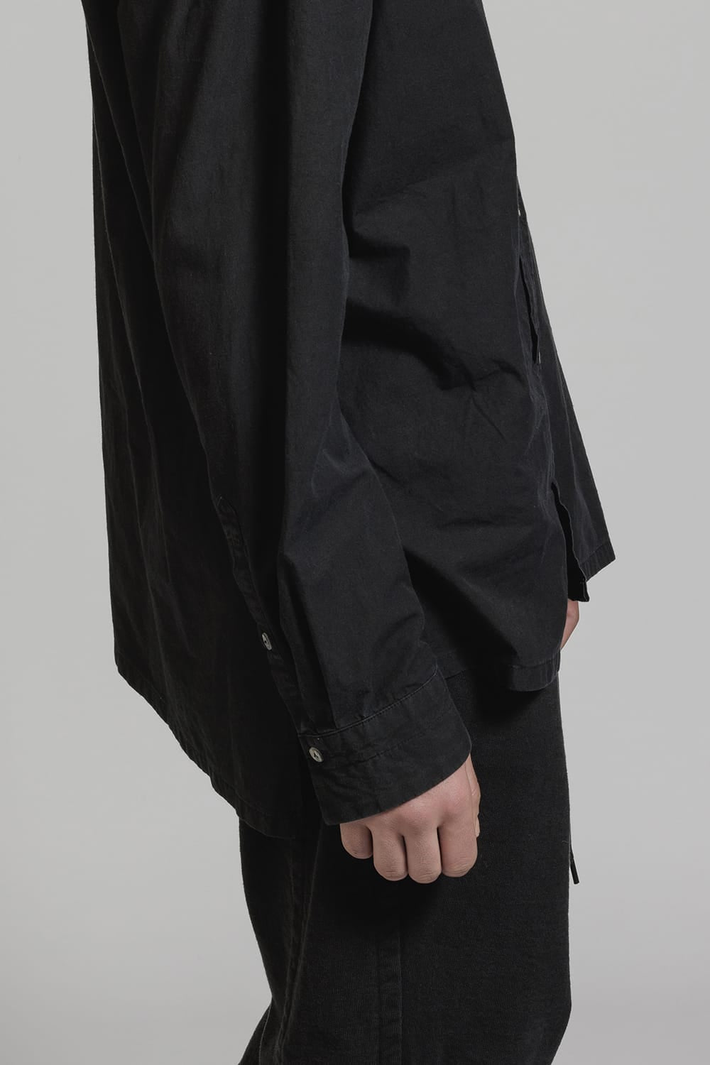 Diagonal Open High Neck Shirt