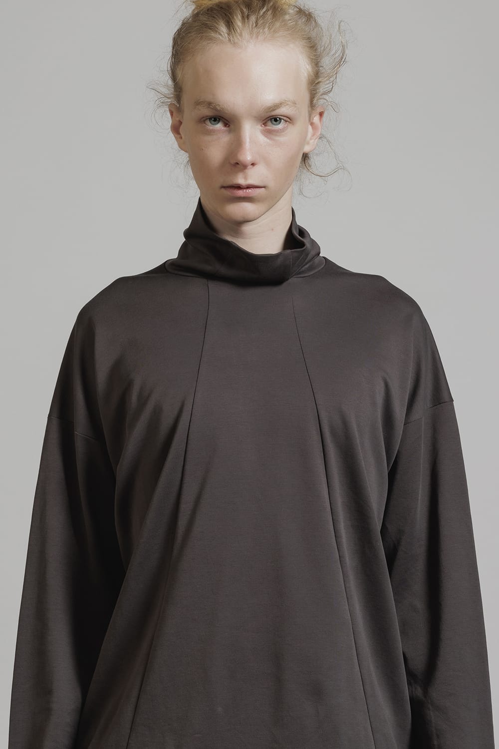 Smooth Turtleneck T-Shirt