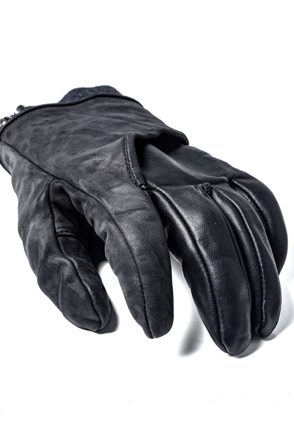 D.HYGEN Collaboration Gloves