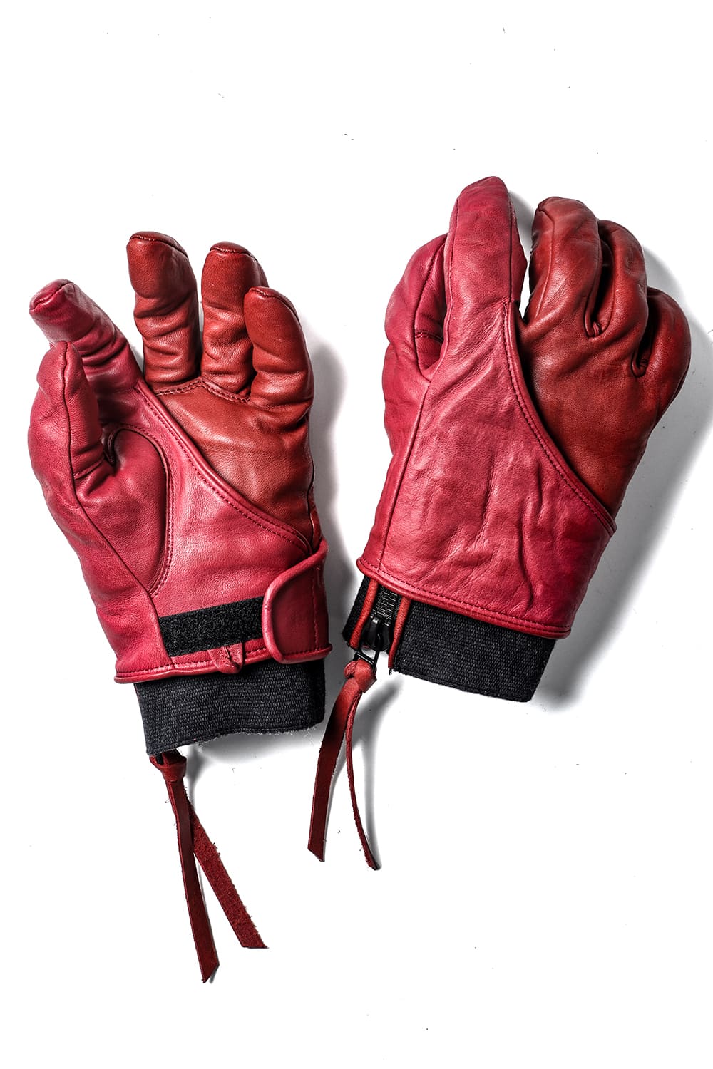 D.HYGEN x The Viridi-anne Collaboration Glove Red