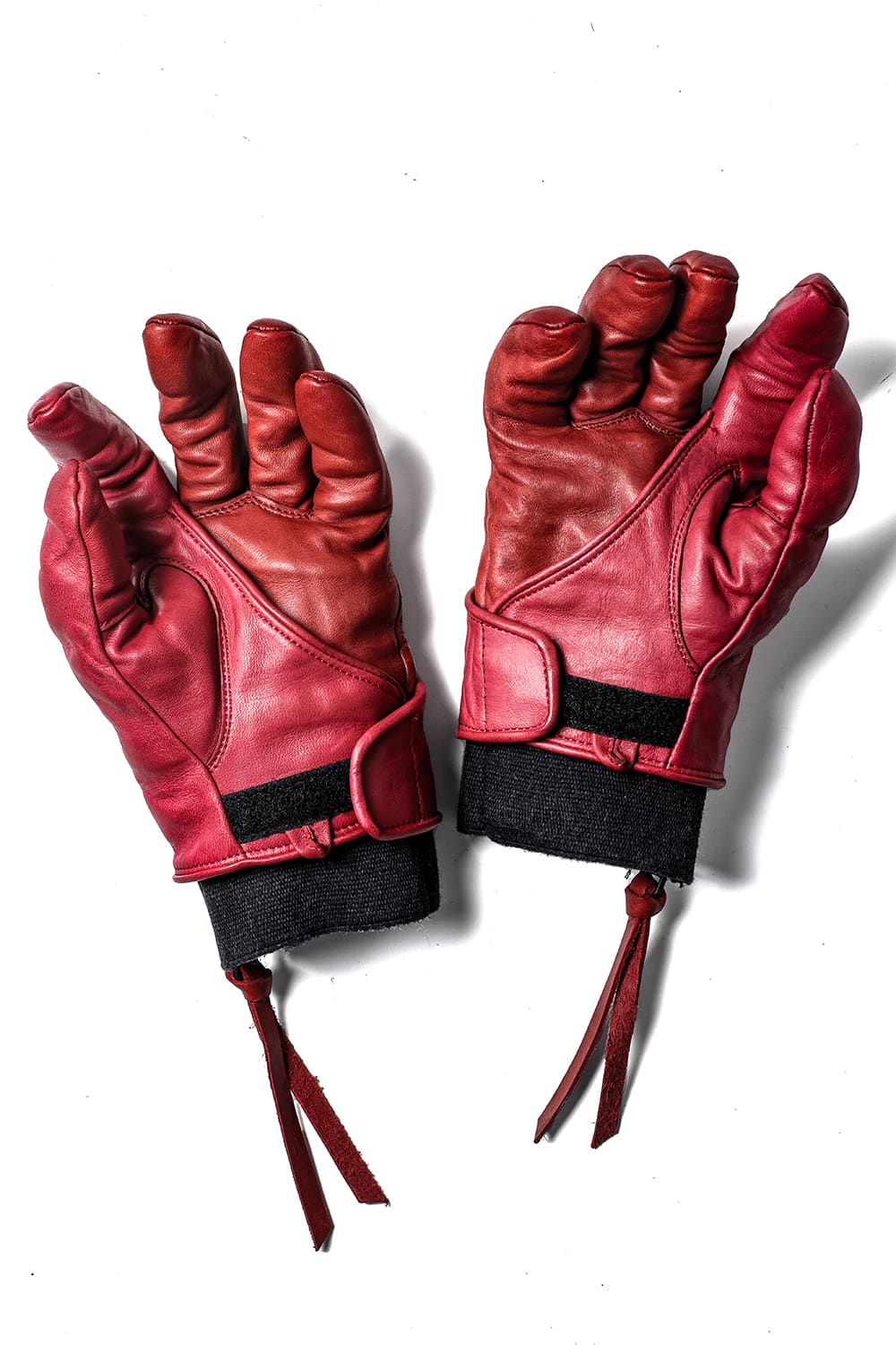 D.HYGEN x The Viridi-anne Collaboration Glove Red
