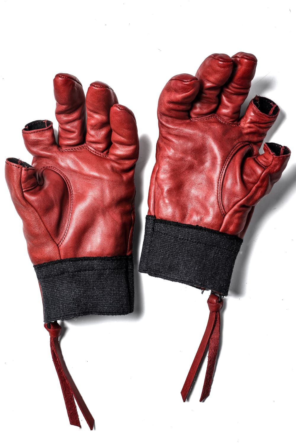 D.HYGEN x The Viridi-anne Collaboration Glove Red
