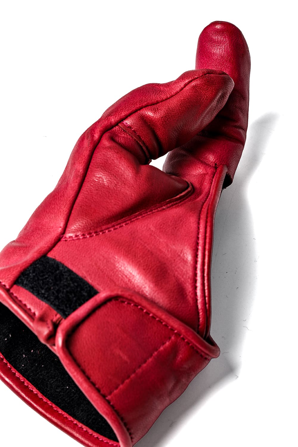 D.HYGEN x The Viridi-anne Collaboration Glove Red