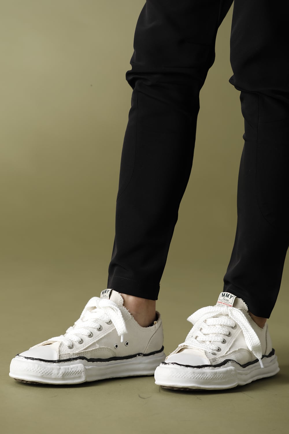 PETERSON Canvas Low Cut Sneaker White