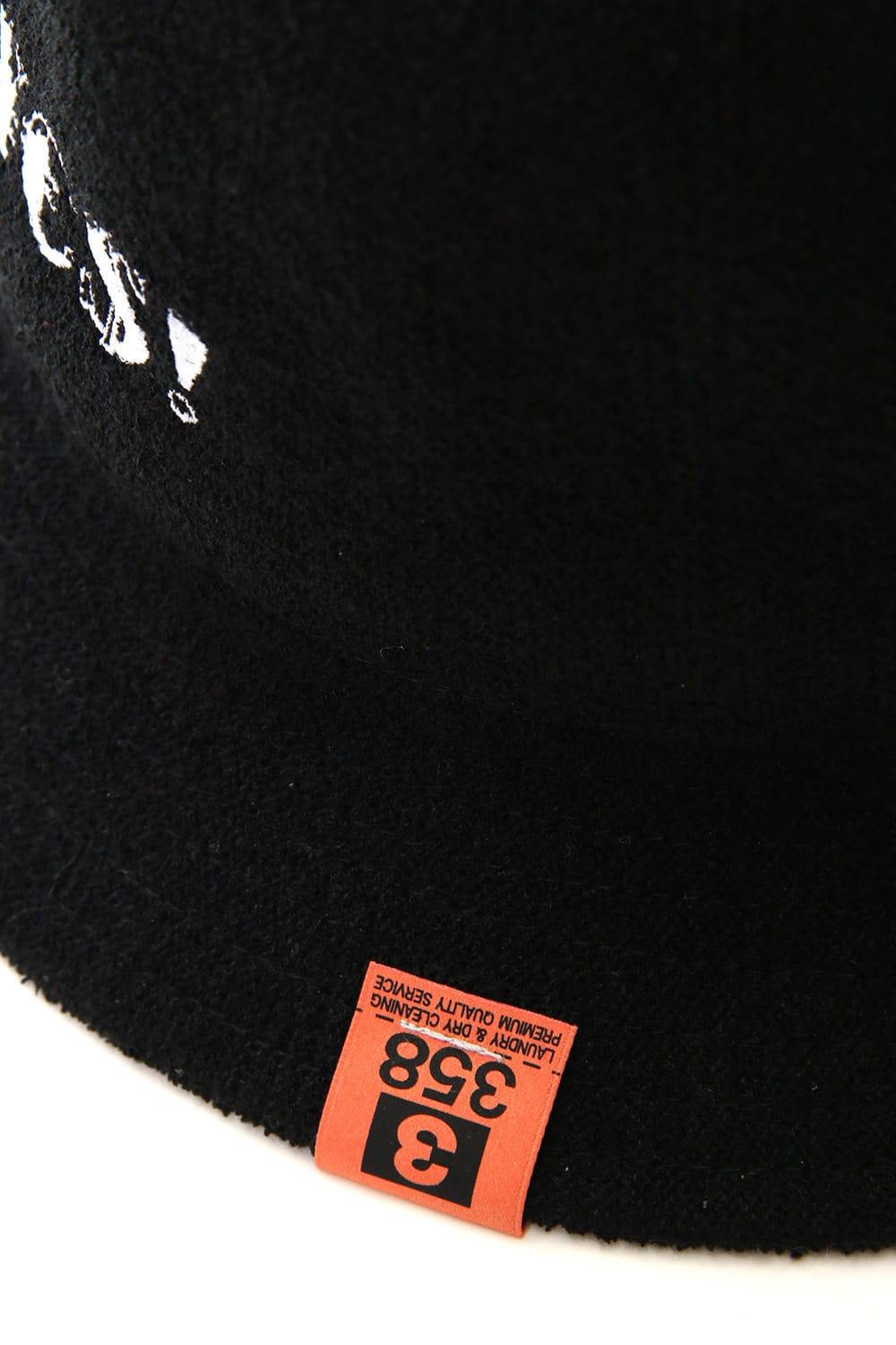 ¥€$ Bell Hat Black