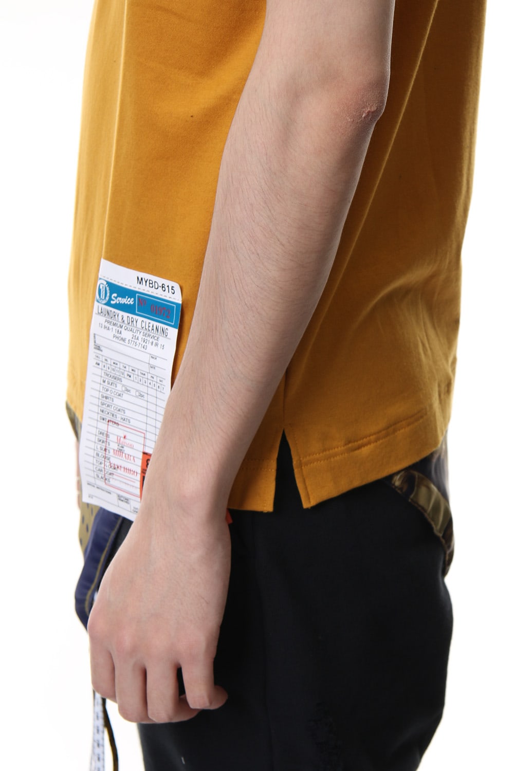 Scarf T-shirt Yellow