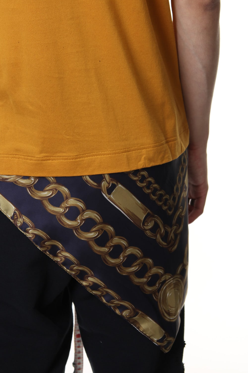 Scarf T-shirt Yellow