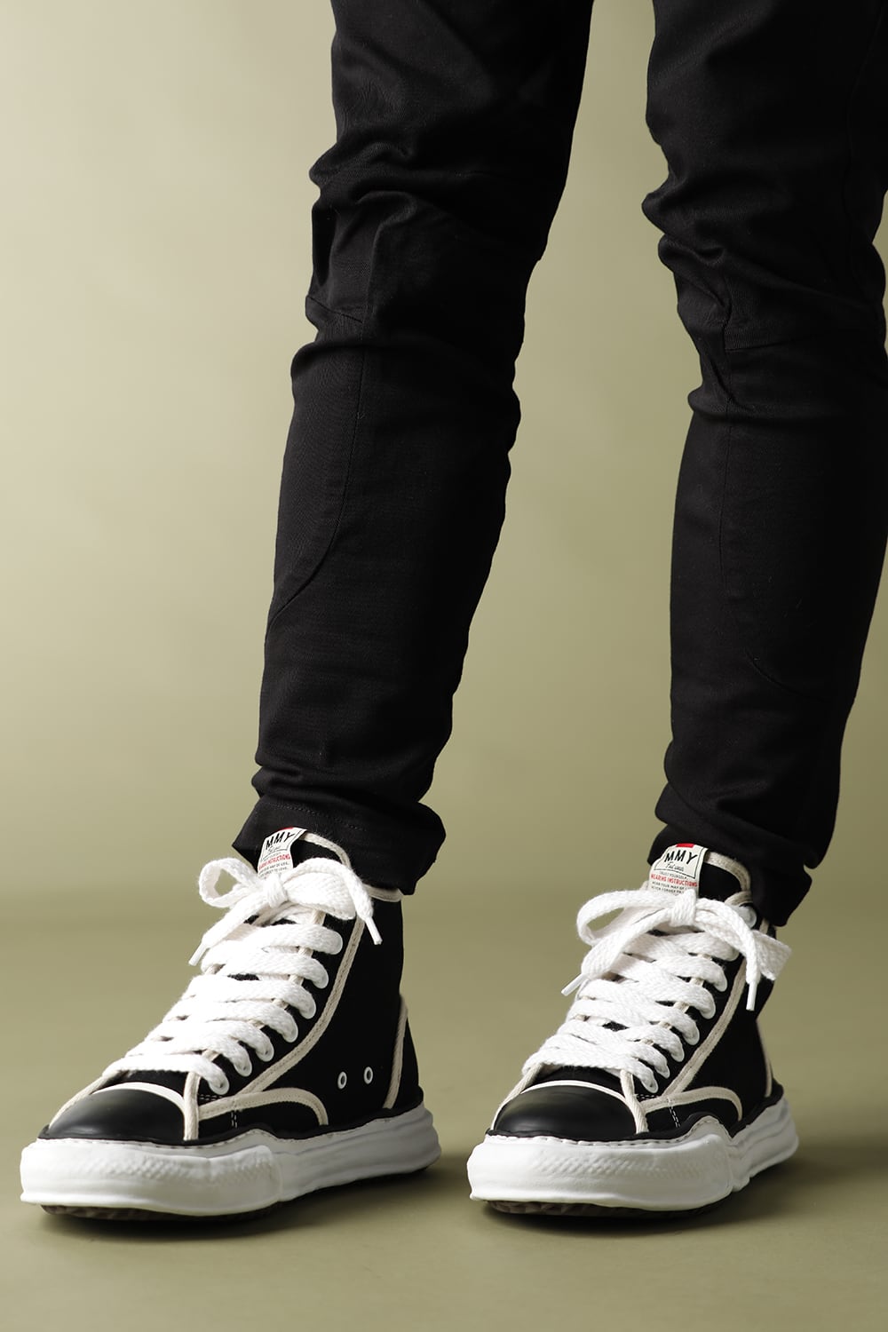 Original sole Trick detail hiptop sneaker Black Delivery END of September