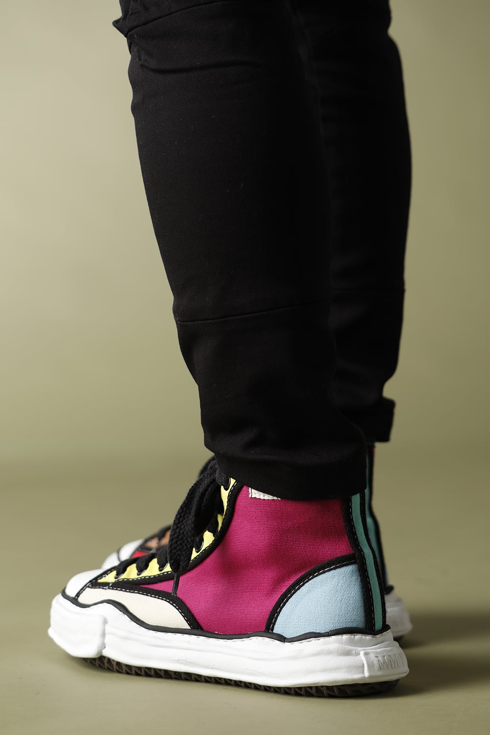 Original sole Trick detail hiptop sneaker Multi Delivery END of September