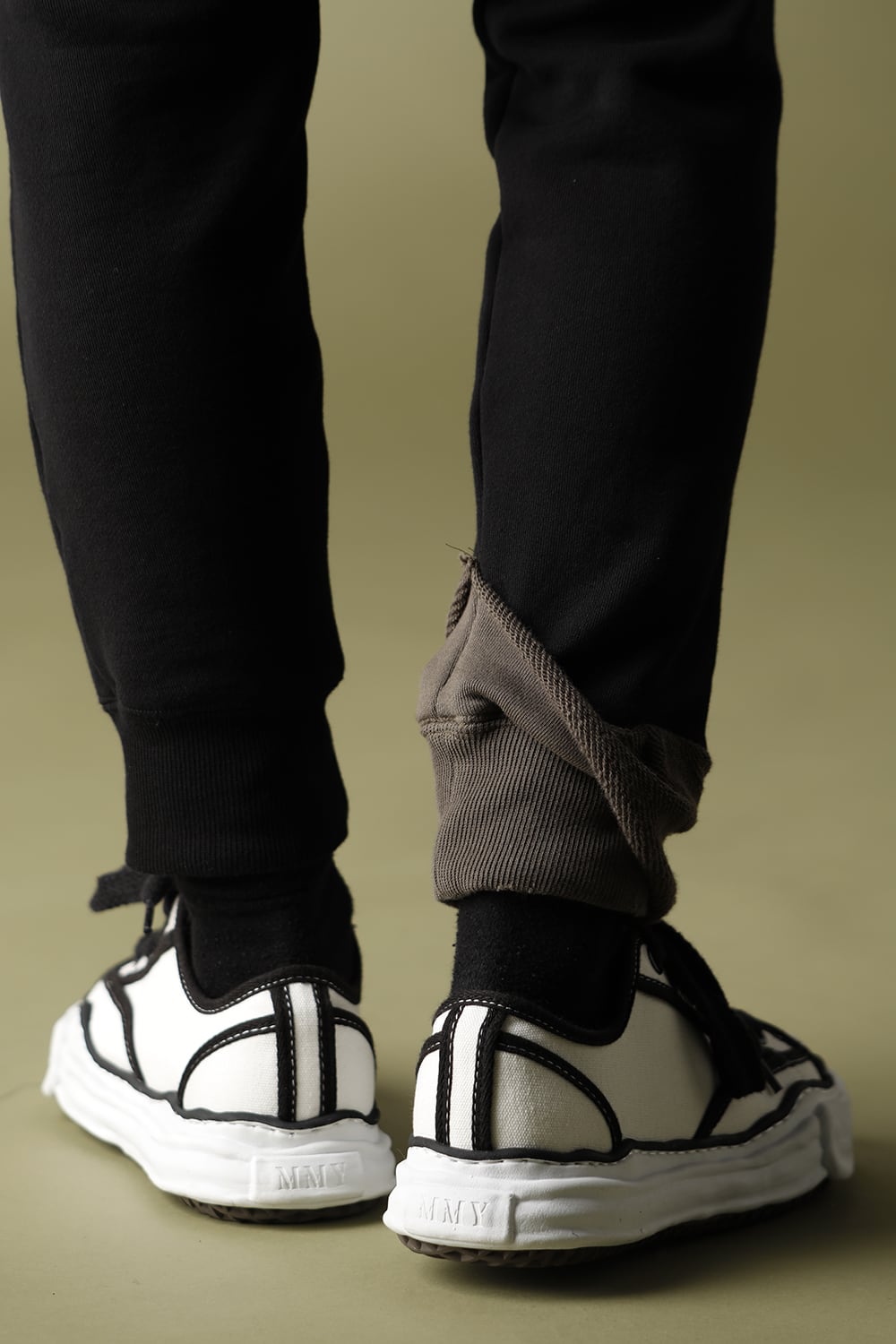 Original sole Trick detail lowcut sneaker White Delivery END of September