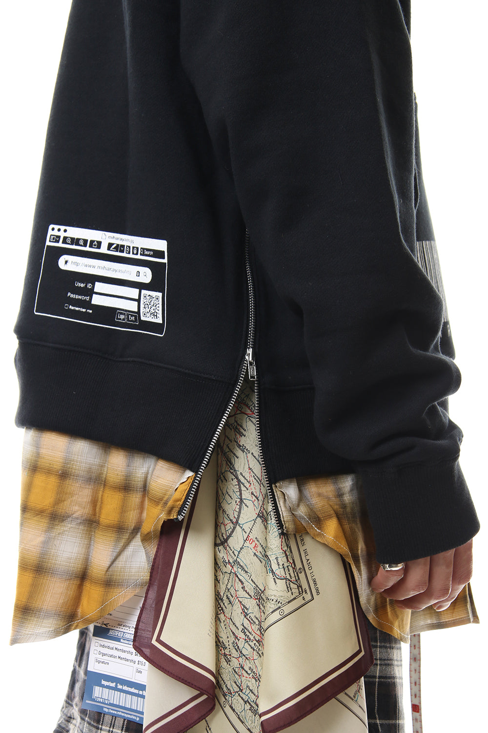 Shirt Layer Zip Slit Hoodie
