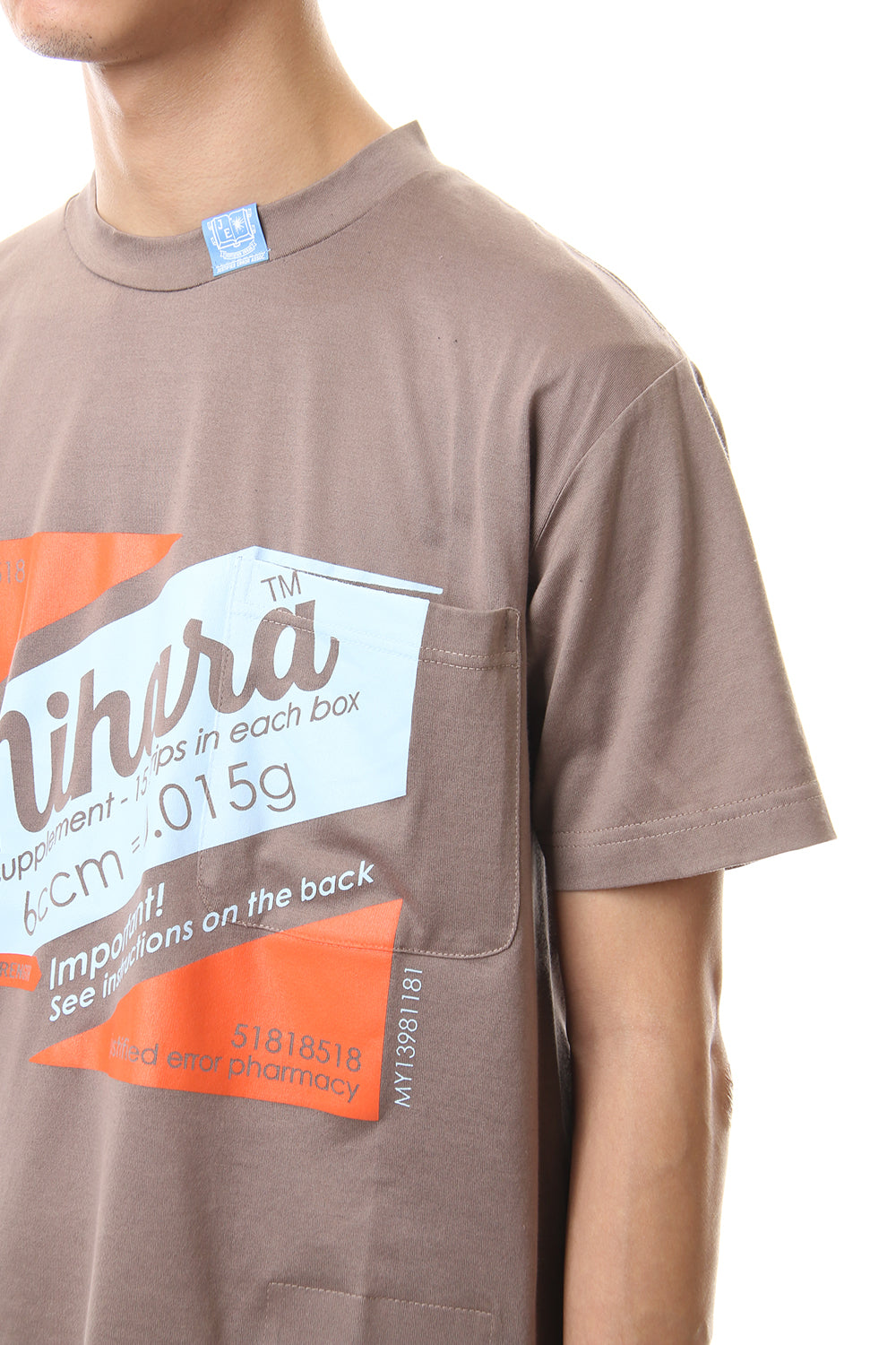 Scarf T-shirt Brown
