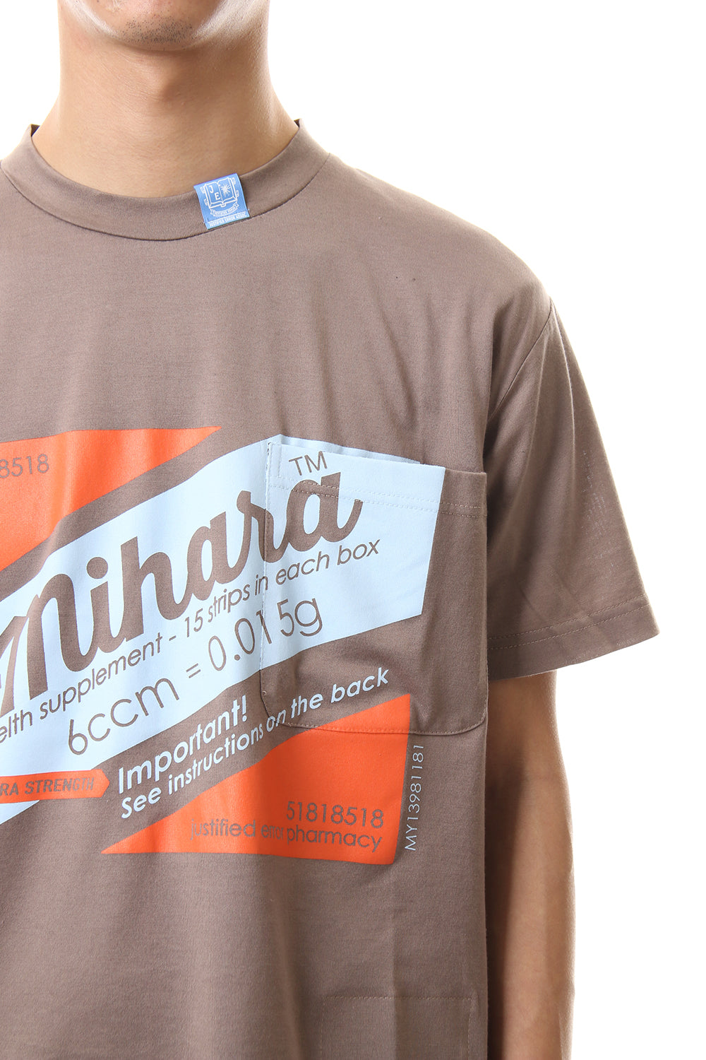 Scarf T-shirt Brown