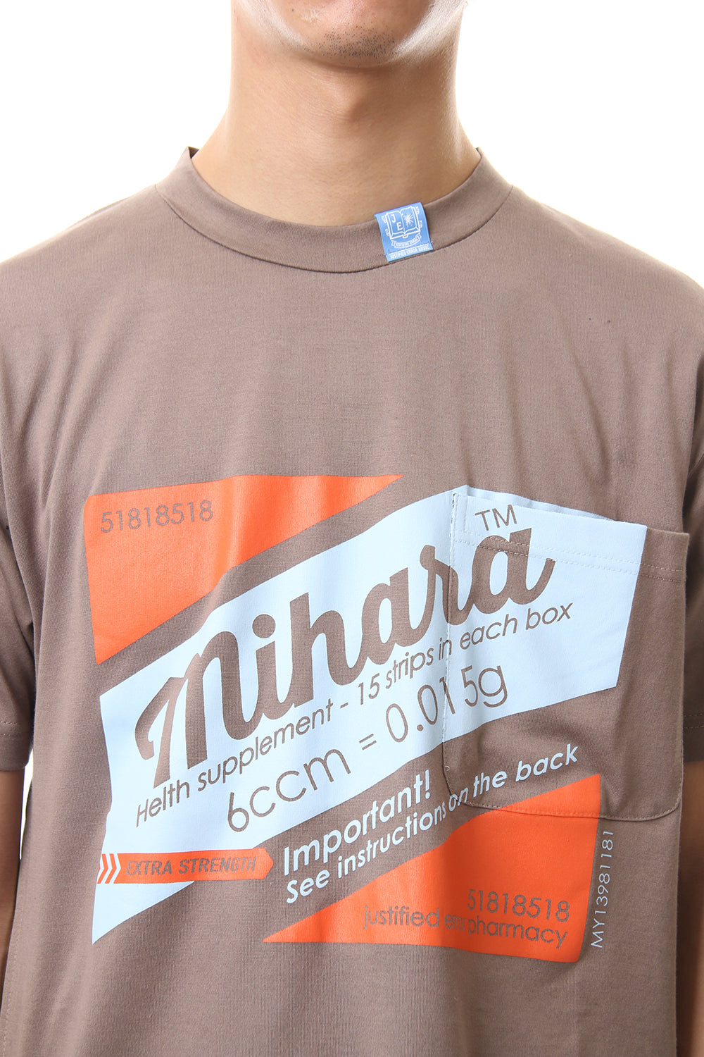 Scarf T-shirt Brown