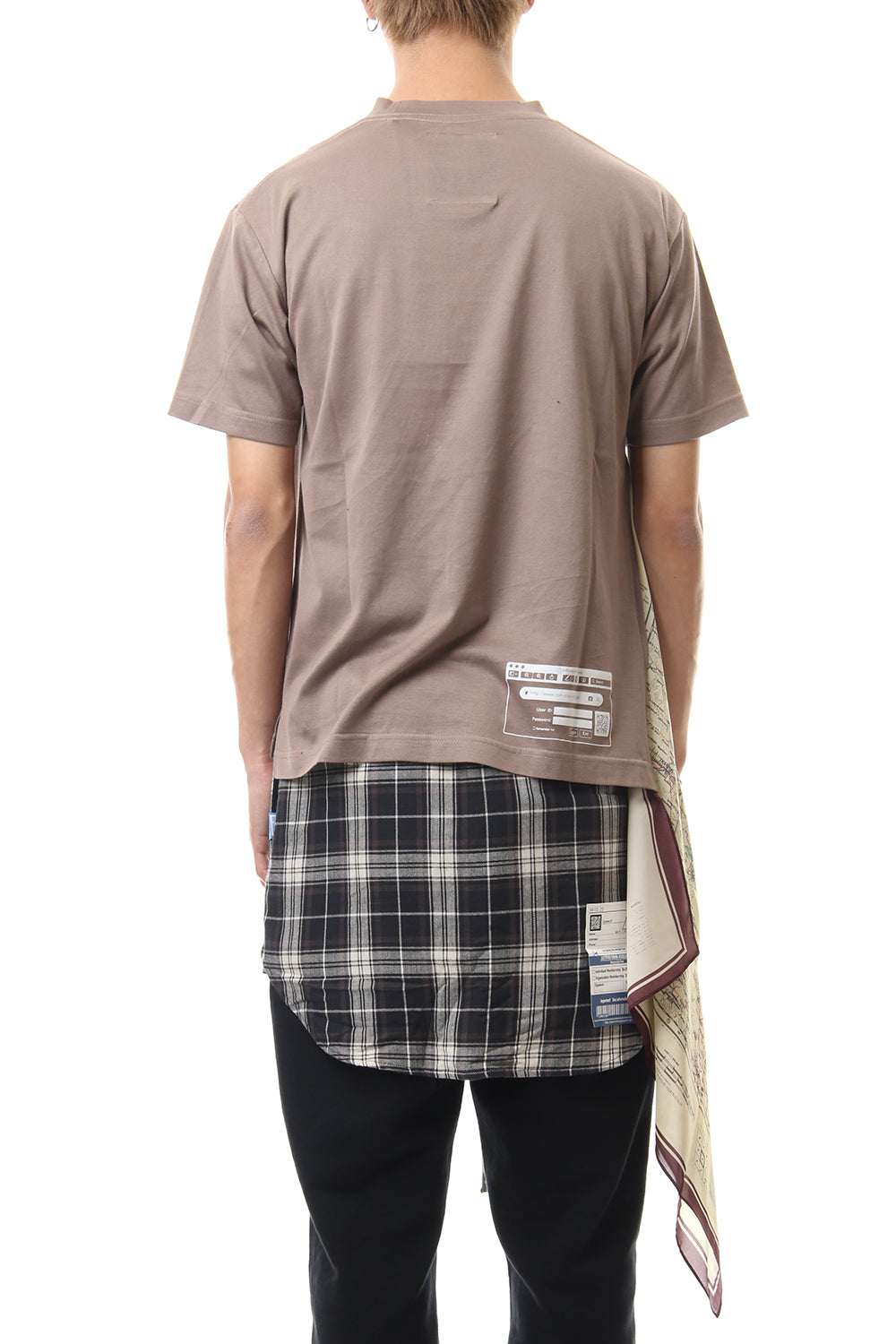 Scarf T-shirt Brown