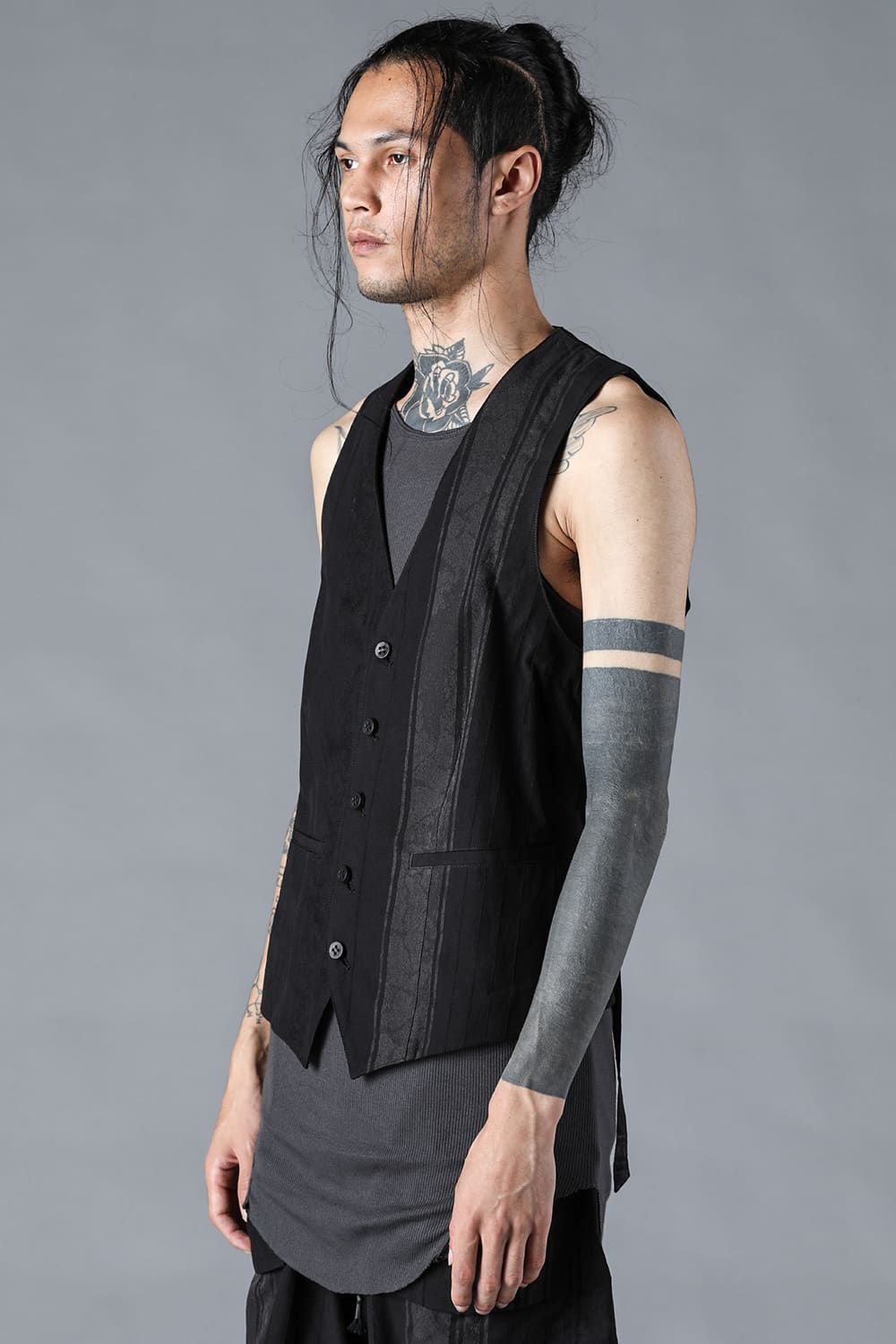 Crack Random Stripe Jacquard Vest