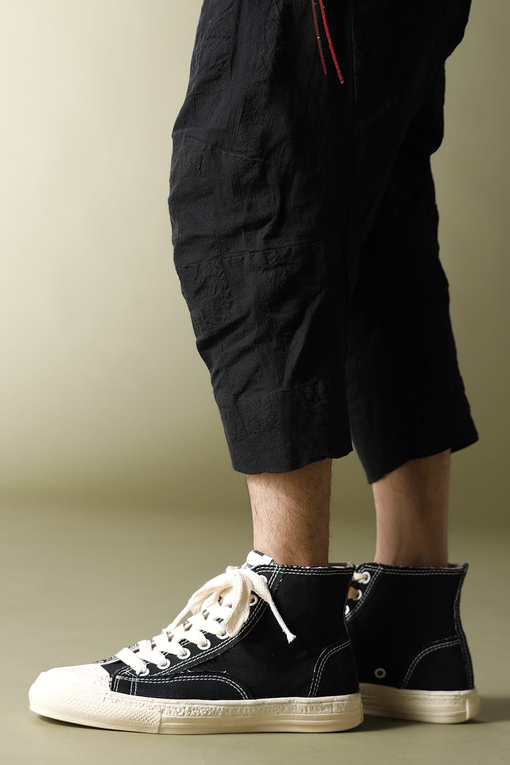 Past Sole Hi Top Sneaker Black