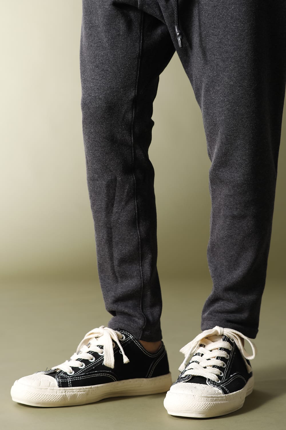 Past Sole Low Cut Sneaker Black