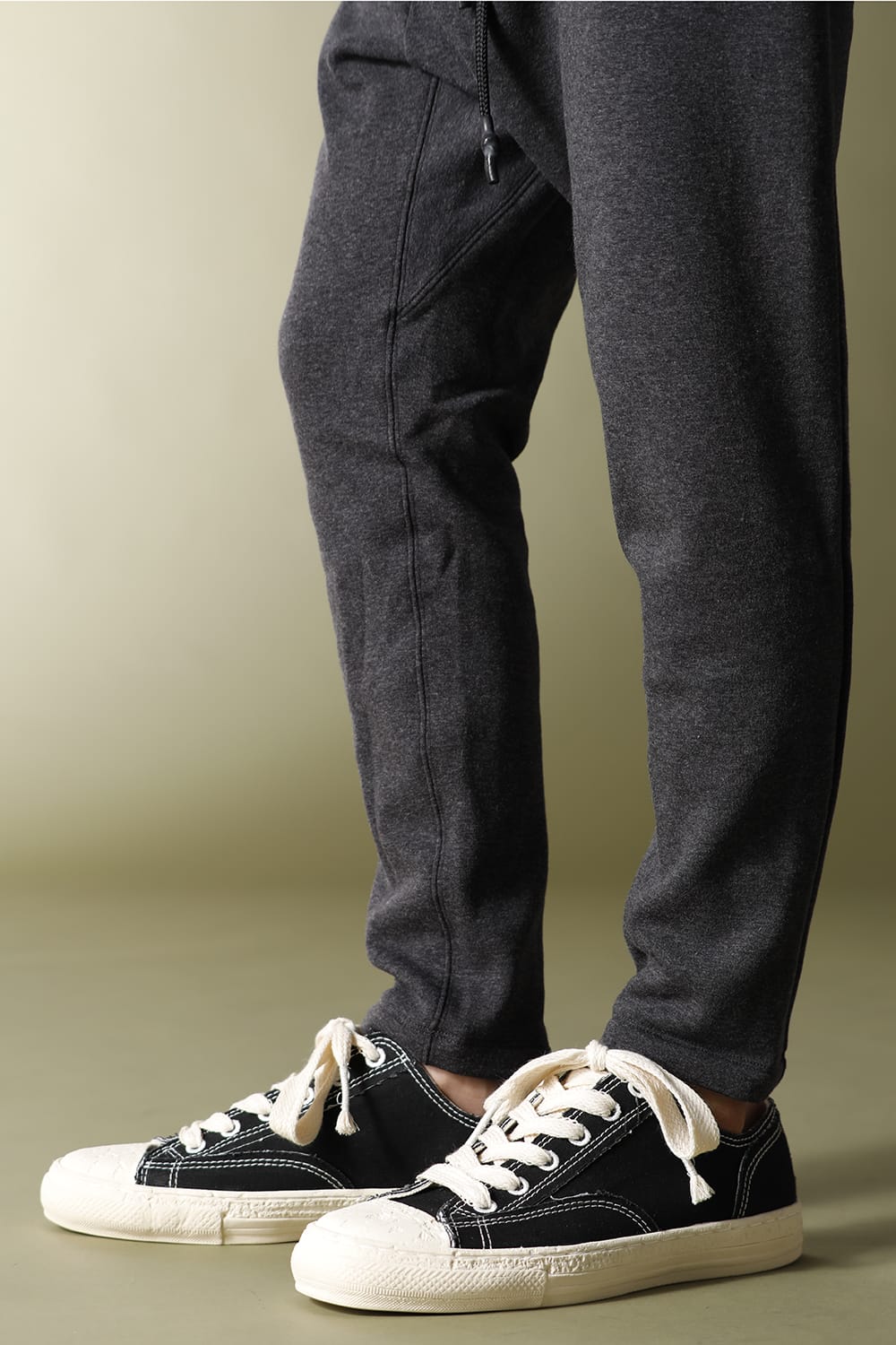 Past Sole Low Cut Sneaker Black