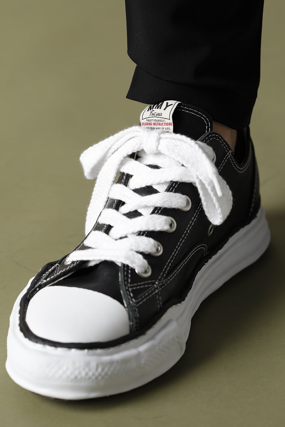 PETERSON Leather Low-Cut sneaker Black