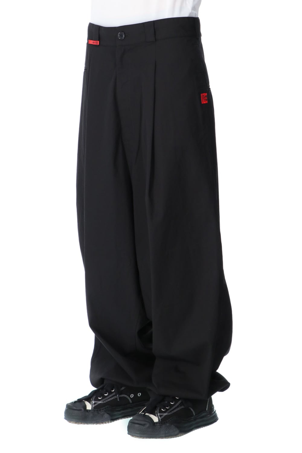 Over-sized Smooth Chino Pants