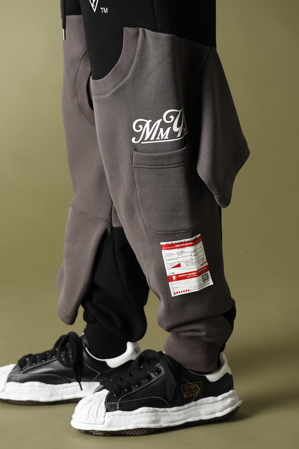 Inset T-shirt pants Black